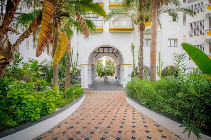 Lujo En Complejo Alanda Club Apartamento Marbella